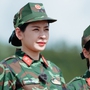 Chi Pu khoác lên màu áo lính để hiểu hơn về truyền thống quân nhân của gia đình 