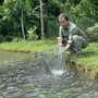 Theo dòng suối săn loài cá quý, lão nông người Thái khoe ‘mua ô tô, gửi tiết kiệm'