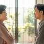Bố đẻ nguy kịch, mẹ vợ cho vay vượt mức mong đợi: Con rể trả lại ngay vì một câu nói