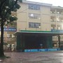 Ngập lụt khắp Hà Nội, hàng loạt trường linh hoạt bố trí bữa ăn, chỗ ngủ cho học sinh