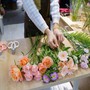 Bật mí cách cắm hoa tươi lâu, thơm lâu, cánh hoa căng mọng