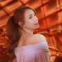 Nhã Phương tươi tắn bên Minh Tuyết, Midu