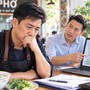 Góp vốn cùng bạn thân mở quán ăn có lãi, bảng hạch toán chi phí sau một năm khiến tôi ngỡ ngàng