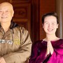 Võ Hạ Trâm theo bố đi tu