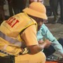 Hà Nội: Làm rõ vụ người đàn ông nằm trên vỉa hè, bất hợp tác với CSGT ở Đan Phượng