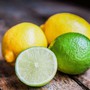 Chanh xanh và chanh vàng: Loại nào nhiều vitamin C hơn, dùng thế nào tốt cho sức khỏe?