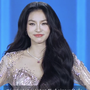 Nữ sinh quê Hưng Yên nhận tin vui ngay trên sân khấu chung kết Miss World Vietnam 2025