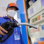 Giá xăng dầu ngày 21/4/2026: Dầu diesel giảm hơn 3.000 đồng/lít, giá xăng xuống 23.040 đồng/lít