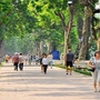 Thời tiết Hà Nội 3 ngày tới: Thủ đô giảm sâu nhất bao nhiêu độ khi gió mùa Đông Bắc tràn về?