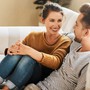 Đàn ông càng trưởng thành càng hiểu: Phụ nữ ở độ tuổi nào cũng cần 3 điều này