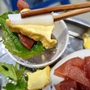 Người Hà Nội hối hả đi ăn món ăn đặc sản này vì sợ hết