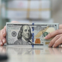 Tỷ giá USD hôm nay 18/5: Đồng Đô la Mỹ nhảy múa tại chợ đen, khối ngân hàng vẫn duy trì ở mức 25.131 đồng/USD
