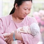 Tưởng mất cơ hội làm mẹ, người phụ nữ U50 bất ngờ mang thai sau 18 năm vô sinh