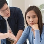 Vợ tôi lương chỉ 8 triệu đồng nhưng mỗi tháng vẫn cho em trai 2 triệu tiêu vặt
