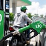 Xăng E10 bán trên toàn quốc, người đi ô tô, xe máy nhất định phải nằm lòng những điều này để tốt cho động cơ
