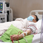 Người đàn ông 39 tuổi suy thận cấp, bác sĩ cảnh báo 4 thói quen buổi tối nhiều người mắc phải