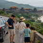 Tự lái xe 650km đưa cả nhà đi du lịch, tôi tiết kiệm tiền vé bay nhưng hối hận