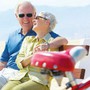 Nghỉ hưu rồi mới hiểu: Tại sao nhiều người thà ở nhà giữ cháu chứ không đi du lịch?