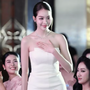 Hoa hậu quê Đà Nẵng 'mình hạc xương mai' khiến fan xuýt xoa