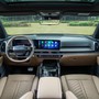 SUV 7 chỗ Kia Sorento Hybrid 2026 thiết kế hiện đại, trang bị đẳng cấp mới chốt giá tại Việt Nam đã khuyến mại lớn