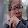 Nước mắt bên mộ chồng của cụ bà rơi vào bẫy Hợp đồng kỳ nghỉ: Vì sao người già dễ bị lừa?