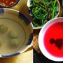 Dùng nước luộc rau làm canh: Thói quen tiết kiệm của người Việt, lợi hay hại nhiều?