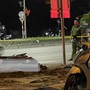 Hà Nội: Xe máy kẹp 3 tự lao lên vỉa hè đường Lê Trọng Tấn, 2 thiếu niên tử vong tại chỗ