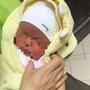 Xót xa bé gái sơ sinh bị bỏ rơi ở khu vực nhà văn hóa trong đêm