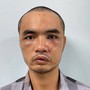 Bắt kẻ có tiền án giết người cầm 2 con dao chém vỡ kính loạt ô tô ở Hà Nội