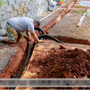 Vừa mua nhà mới, người đàn ông đào móng rồi chết lặng trước thứ nằm dưới nền đất: Giá trị hơn 20 tỷ đồng