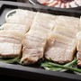 Luộc thịt đừng chỉ cho vào nồi nước rồi đun: Làm đúng 5 bước này, thịt trắng đẹp, mềm ngọt, ăn đến đâu thích đến đó
