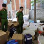 Ninh Bình: Khởi tố hai đối tượng cầm đầu đường dây sản xuất sữa tắm, dầu gội giả