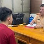 'Bốc đầu' xe máy trên đường, nam thanh niên nhận cái kết nhớ đời