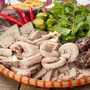 Lòng lợn bổ dưỡng nhưng 4 nhóm người này càng ăn càng hại sức khỏe, nhiều người vẫn vô tư lên bàn nhậu