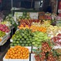 Chủ tịch HĐND TP Hà Nội yêu cầu kiểm tra ngay nguồn gốc hoa quả nhập khẩu tại chợ Long Biên