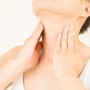 Bí quyết massage cổ chống chảy xệ, xóa nếp nhăn cực hiệu quả