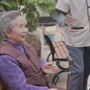 Nằm viện 2 tháng, cụ bà nhận ra sự thật đau lòng về người thân và quyết thay đổi di chúc