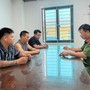 Phú Thọ: Cá độ trận Anh - Argentina qua Zalo, 3 người bị bắt khẩn cấp
