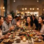 Được người khác mời ăn cơm, dù thân đến đâu cũng đừng làm 2 điều này nếu không muốn mất lòng