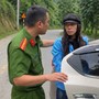 Lào Cai: Bắt giữ đối tượng tàng trữ trái phép chất ma túy 'cải trang' tinh vi nhằm qua mắt lực lượng công an