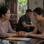 Mẹ đẻ di chúc cho tôi nửa mảnh đất và dặn: 'Tuyệt đối giữ bí mật với chồng'