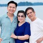 Bố mẹ MC Hạnh Phúc gây chú ý 