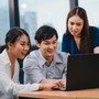 5 cung hoàng đạo là 'đồng đội vàng' nơi công sở: Không chỉ giỏi mà còn kéo bạn cùng tiến