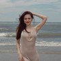 Nữ diễn viên 36 tuổi gây chú ý với sắc vóc mẹ 2 con