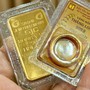 Giá vàng hôm nay 12/8: Vàng SJC, vàng nhẫn Bảo Tín Minh Châu, Bảo Tín Mạnh Hải, Phú Quý, Doji niêm yết bao nhiêu?