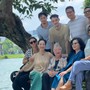 Con trai NSƯT Lê Vi đưa bạn gái về Việt Nam thăm bà ngoại