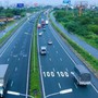 Quy định mới nhất về khoảng cách an toàn giữa các xe từ 27/8, lái xe cần lưu ý không bị phạt rất nặng