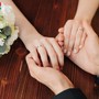 Càng cưới lâu càng thấm: 6 sự thật về hôn nhân không phải ai cũng nói