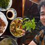 'Mâm cơm thị phi' của vợ Cục trưởng Xuân Bắc phần chồng, và cách bênh vực mâm cơm vợ nấu khiến nhiều người nể phục