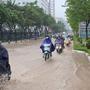 Nguyên nhân nào khiến Hà Nội và miền Bắc mưa lớn?